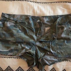 Old Navy camp shorts